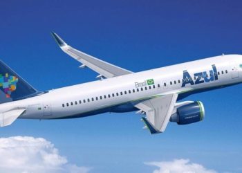 Avião da Azul retorna ao Rio após problema elétrico e risco de incêndio