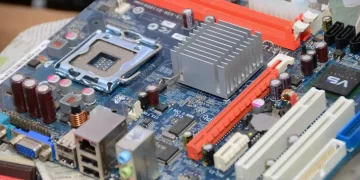 Correios oferecem coleta gratuita de eletrônicos em 6.868 agências para facilitar descarte ambientalmente adequado