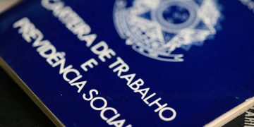 Rio de Janeiro oferece 1.799 vagas de emprego, incluindo oportunidades para PCD e iniciantes