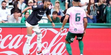 Goleiros brilham e empate mantém Botafogo na 13ª posição do Brasileirão