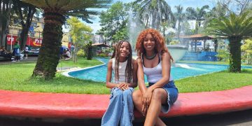 Menina de 11 anos lança livro sobre infância, racismo e sonhos em parceria com a mãe