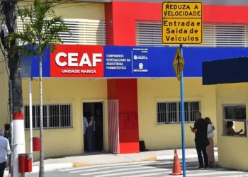 Família de Maricá enfrenta dificuldades para obter fórmula infantil usada por criança com problema de saúde