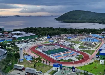 Feriado em São Gonçalo e Niterói: serviços públicos, shoppings e lazer com horários especiais
