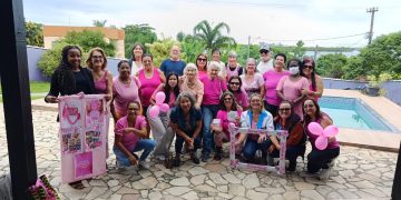 Maricá promove palestras de prevenção ao câncer de mama em unidades de terceira idade