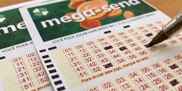 Prêmio da Mega-Sena acumula R$ 230 milhões para próximo concurso anunciado para sábado
