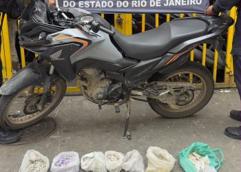 Militar resgatado após tortura por tráfico em São Gonçalo; suspeitos presos
