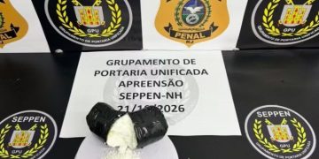 Mulher grávida é presa ao tentar entrar com cocaína em presídio no Rio