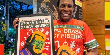 Neguinho da Beija-Flor destaque na estreia da União de Maricá no Grupo Especial