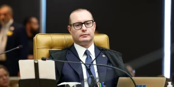 Ministro Zanin mantém exclusão de votos de Garotinho e reforça possibilidade de encerramento no primeiro turno