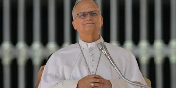 Papa Leão XIV se recupera de cirurgia de câncer de pulmão sem necessidade de tratamento adicional