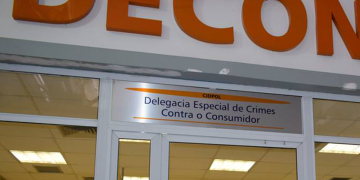 Operação da Decon interrompe clínica de estética investigada por mortes e irregularidades