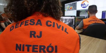 Niterói reforça ações contra alagamentos com obras de macrodrenagem e mobilização da Defesa Civil