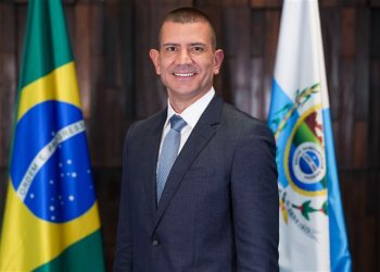 Douglas Ruas é declarado eleito governador do Rio de Janeiro após retotalização dos votos