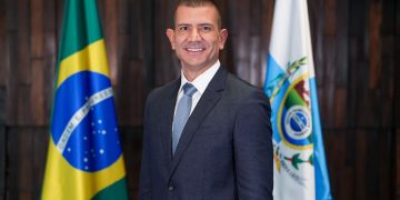 Douglas Ruas é declarado eleito governador do Rio de Janeiro após retotalização dos votos