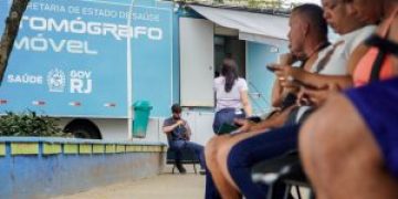 Carreta de tomografia inicia atendimentos em São Gonçalo em parceria entre Governo e Prefeitura