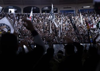 Vasco esgota ingressos para semifinal contra Boca Juniors na Bombonera