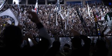 Vasco esgota ingressos para semifinal contra Boca Juniors na Bombonera
