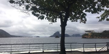 Semana nublada e chuvosa em Niterói e São Gonçalo com temperaturas mais baixas