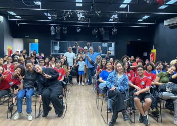 Prefeitura de Maricá realiza primeira Mostra de Teatro Estudantil no CEU