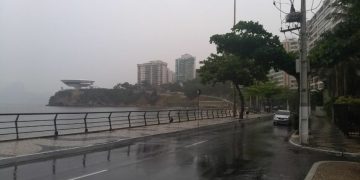 Fim de semana em Niterói traz dias de sol, calor e risco de chuva no sábado e domingo