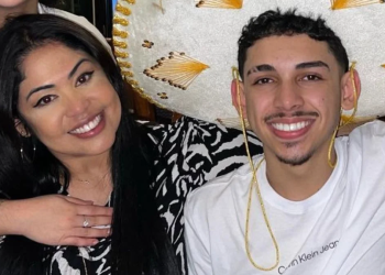 Jovem de 21 anos atira contra tio após agressão à mãe, cantora Gisele Nascimento