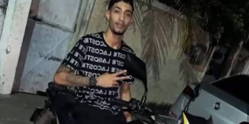 Família organiza manifestação por justiça na morte de jovem baleado por policial em Icaraí