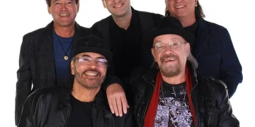Maricá promove evento cultural para celebrar o Dia da Pessoa Idosa com shows na Praça Orlando