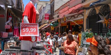 Pesquisa indica expectativa de crescimento nas vendas de Natal de 2026, com aumento de 5,4%