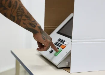 Eleitores e candidatos têm proteção contra prisões durante segundo turno das eleições